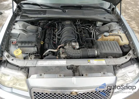 2006 Chrysler 300C from USA, damaged, VIN 2C3LA63H76H527556